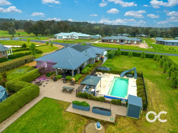 8 Foys Drive, Molong NSW 2866
