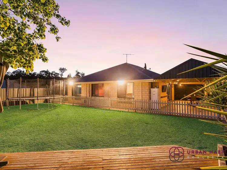 Second view of Homely house listing, 5 Chard Grove, Leda WA 6170