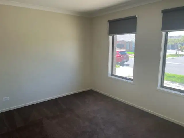 Fifth view of Homely house listing, 5 Dennerley Way, Truganina VIC 3029