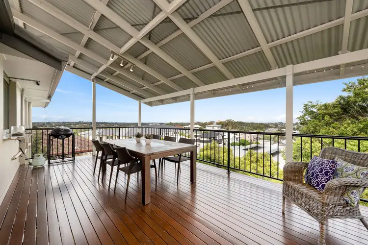 15 Belfort Street, Stafford Heights QLD 4053