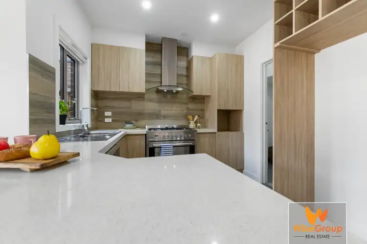 Sixth view of Homely townhouse listing, 6 B Sylvanwood Cresent, Narre Warren VIC 3805