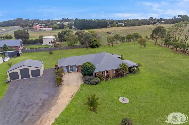 Sixth view of Homely house listing, 18 Bridgewater Road, Portland VIC 3305