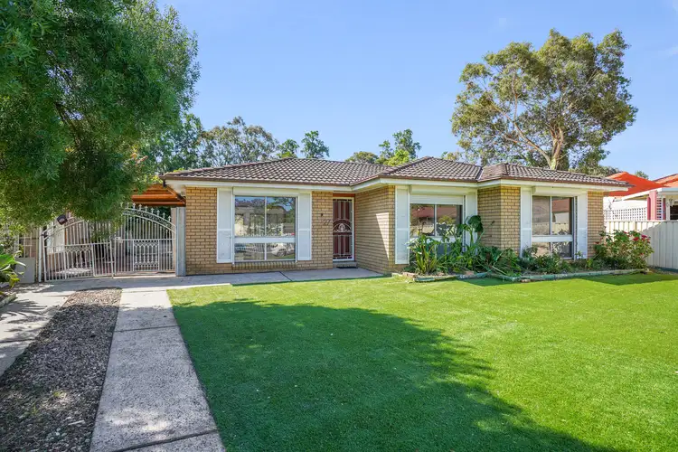 27 Dorset Close, Wakeley NSW 2176