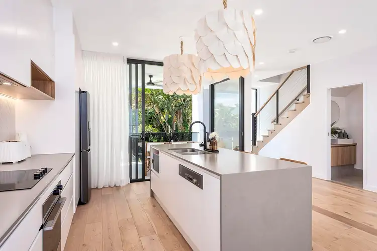 Fifth view of Homely villa listing, 2/18 Hooper Drive, Currumbin QLD 4223