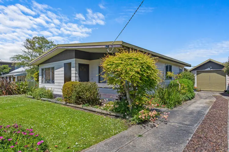 31 Montrose Avenue, Apollo Bay VIC 3233