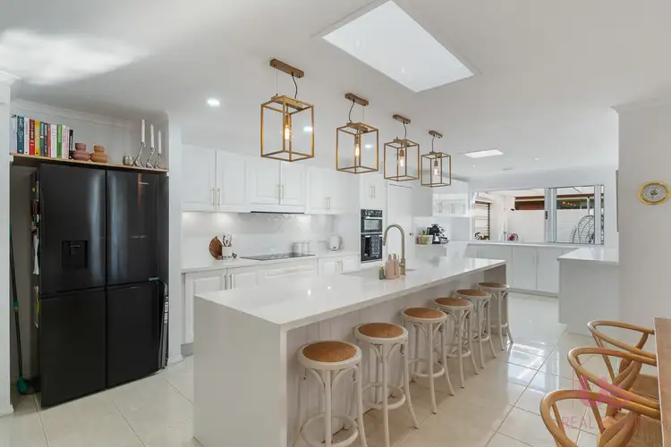 Fifth view of Homely house listing, 11 Spring Water Crescent, Cranbourne VIC 3977