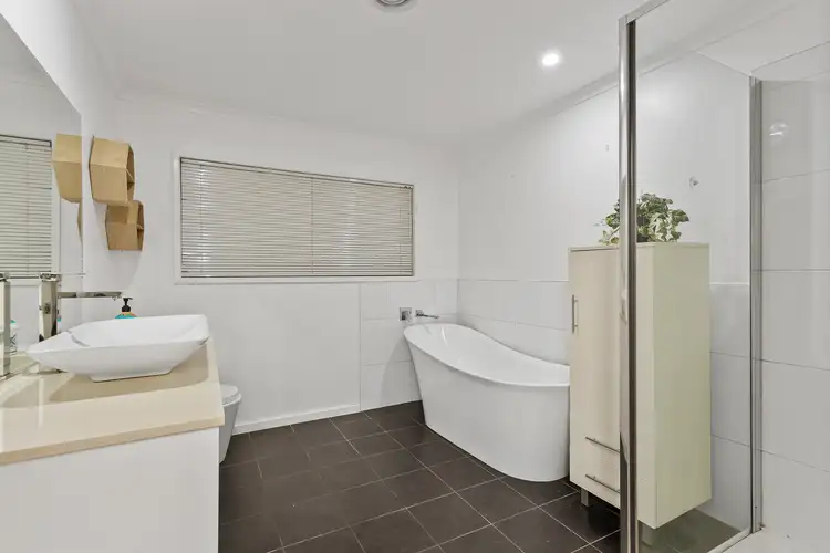Fourth view of Homely house listing, 25 Scotsburn Way, Endeavour Hills VIC 3802