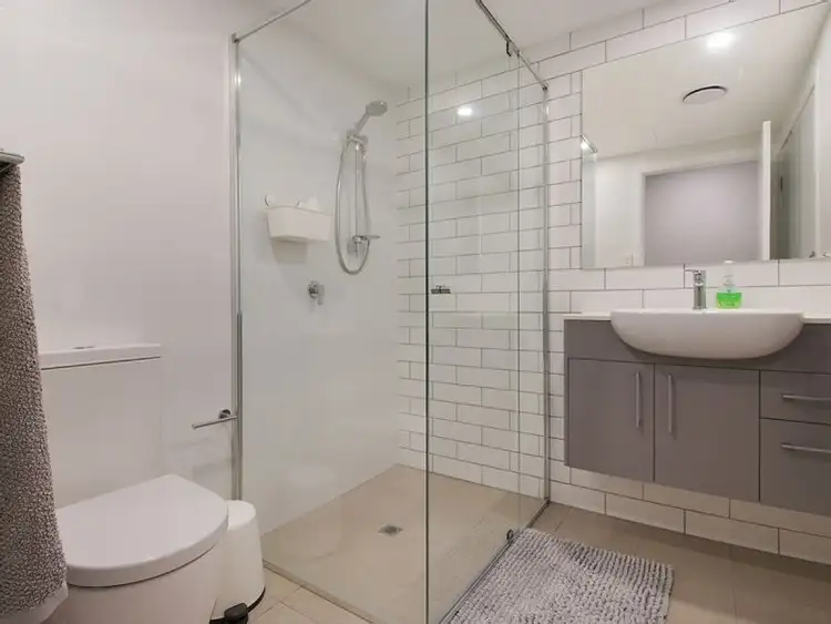 Fifth view of Homely unit listing, 2/84 Pearl Street, Kingscliff NSW 2487