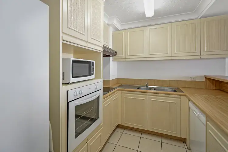 Fifth view of Homely unit listing, 21st Floor/973 Gold Coast Highway, Palm Beach QLD 4221