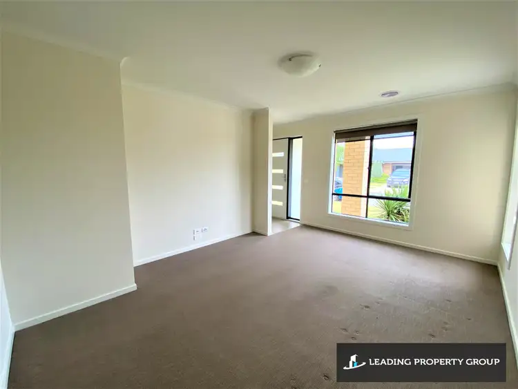 Sixth view of Homely house listing, 8 Derrick Street, Wodonga VIC 3690