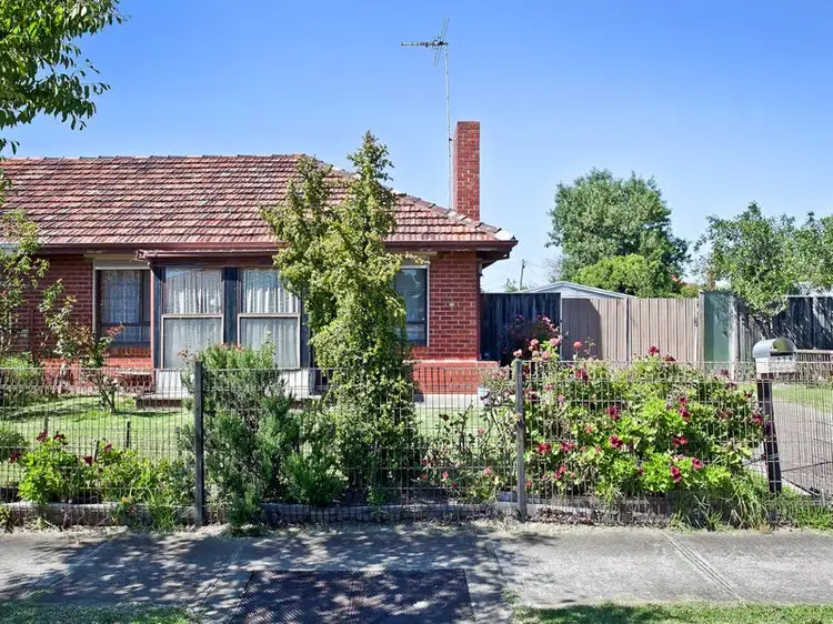 Main view of Homely house listing, 128 Devonshire Road, Sunshine VIC 3020