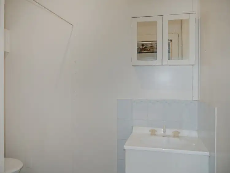 Seventh view of Homely house listing, 73 Bendee Street, Barellan NSW 2665