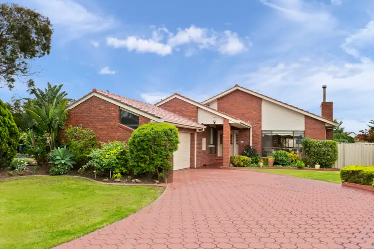 4 Rhode Island Court, Taylors Lakes VIC 3038