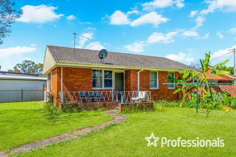 Second view of Homely house listing, 10 Selwyn Place, Cartwright NSW 2168