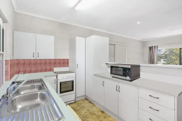 Fourth view of Homely unit listing, 1/16 Brooks Street, Whitfield QLD 4870