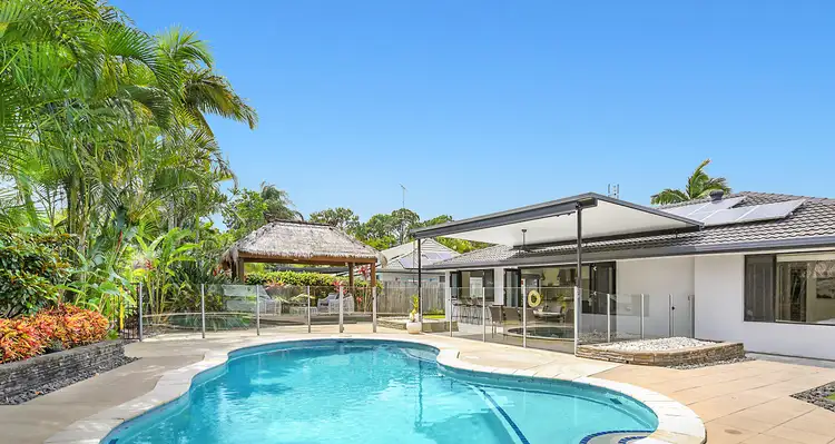 6 Mardella Court, Mermaid Waters QLD 4218