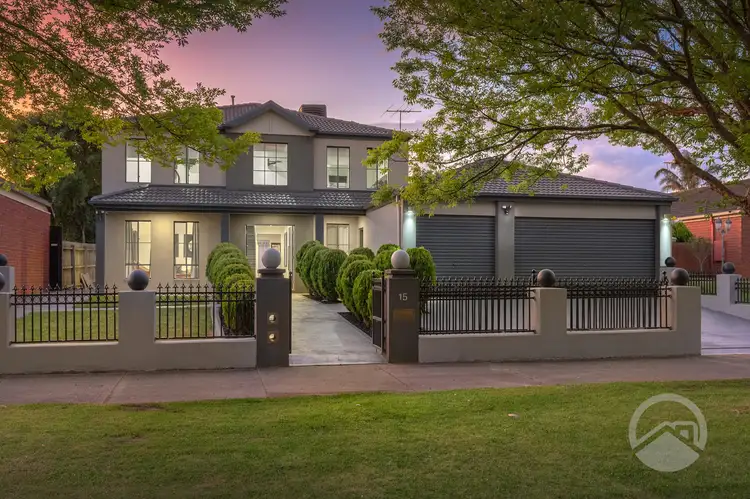 15 Broadland Way