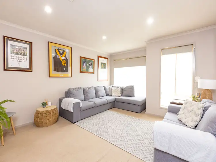 Sixth view of Homely house listing, 8 Lisa Court, Mildura VIC 3500