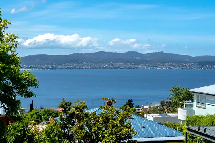 3 Longview Avenue, Sandy Bay TAS 7005