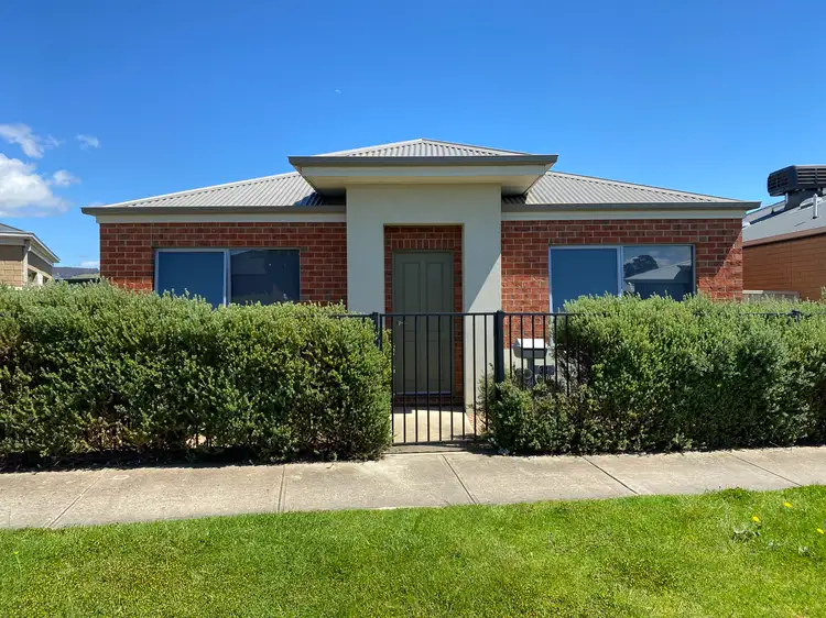 Main view of Homely house listing, 33 Derwent Way, West Wodonga VIC 3690