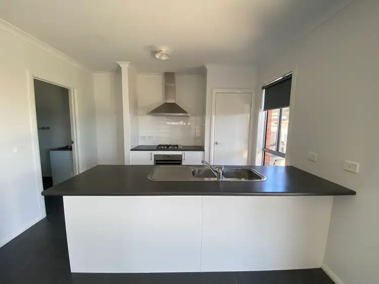 Second view of Homely house listing, 33 Derwent Way, West Wodonga VIC 3690