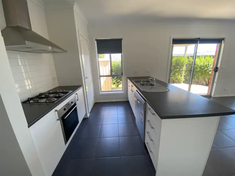 Fourth view of Homely house listing, 33 Derwent Way, West Wodonga VIC 3690