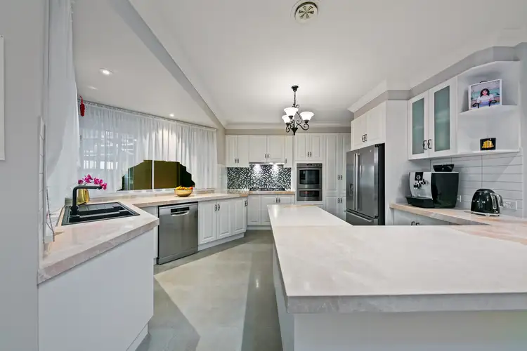 Fourth view of Homely house listing, 5 Bergen Close, Taylors Lakes VIC 3038