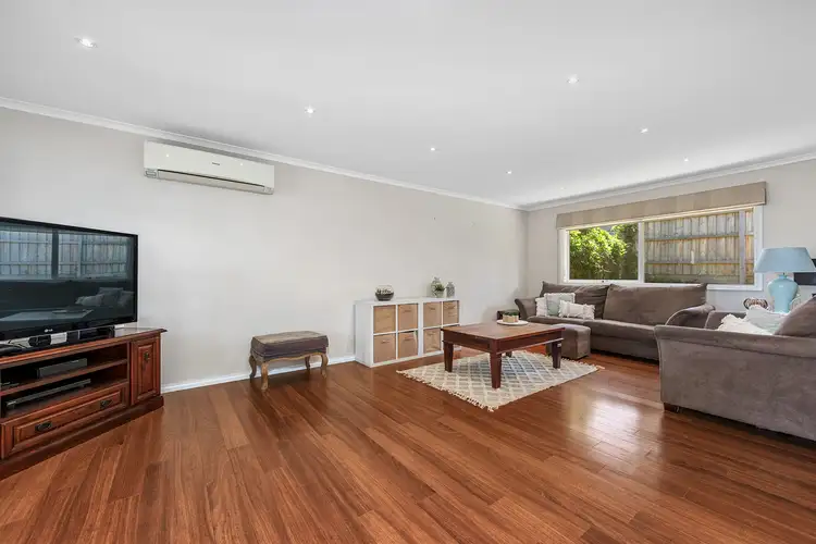 Fourth view of Homely house listing, 11 Davidson Court, Attwood VIC 3049