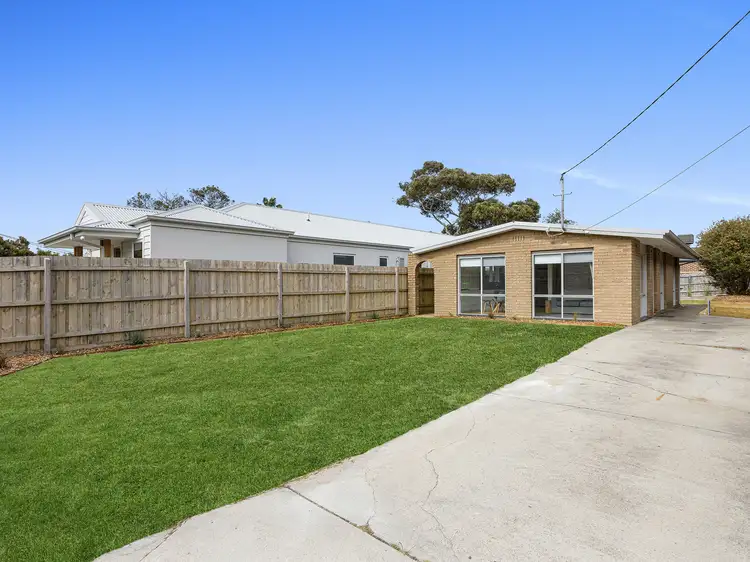 157 Sixth Avenue, Rosebud VIC 3939