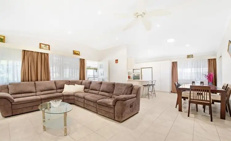 265/51 KAMILAROO AVENUE, Lake Munmorah NSW 2259