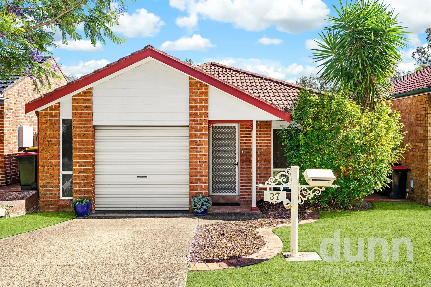 Main view of Homely house listing, 37 Woburn Abbey Court, Wattle Grove NSW 2173