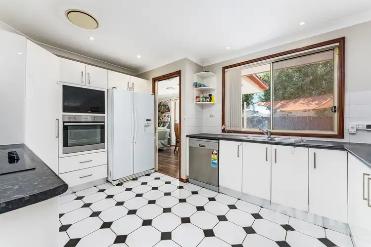 Fourth view of Homely house listing, 2 Quamby Crt, Wattle Grove NSW 2173