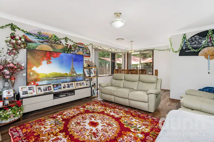 Fifth view of Homely house listing, 2 Quamby Crt, Wattle Grove NSW 2173