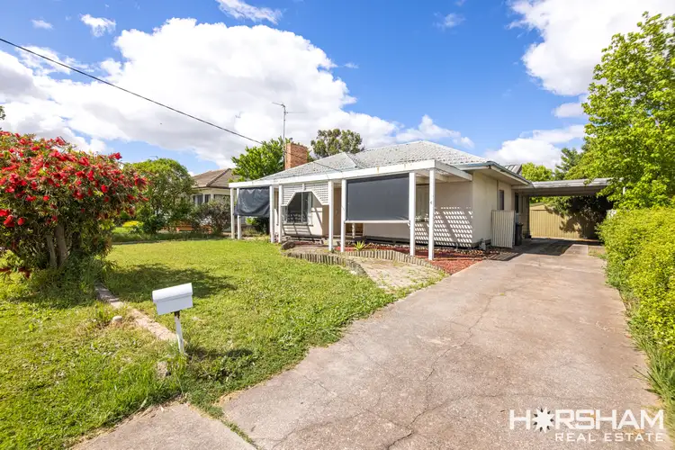 6 Churchill Road, Horsham VIC 3400