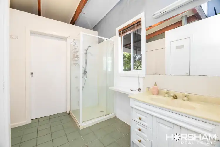 Fifth view of Homely house listing, 6 Churchill Road, Horsham VIC 3400