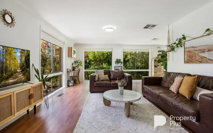 Main view of Homely house listing, 4 Alma Court, Kangaroo Flat VIC 3555