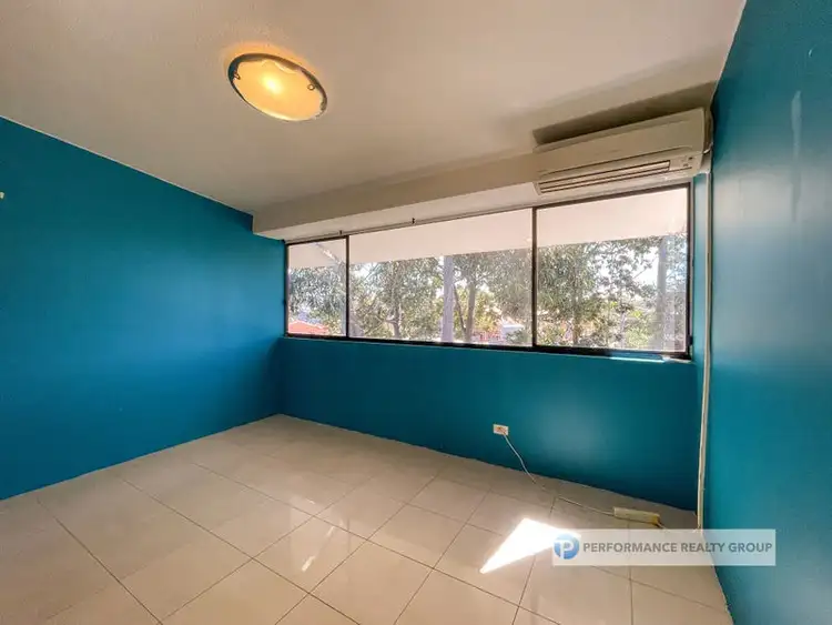 Fifth view of Homely unit listing, 10/26 Holland Court, Broadbeach Waters QLD 4218