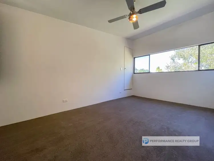 Sixth view of Homely unit listing, 10/26 Holland Court, Broadbeach Waters QLD 4218