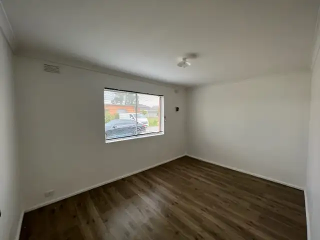 Fourth view of Homely unit listing, 2/9 Yarmouth Avenue, St Albans VIC 3021