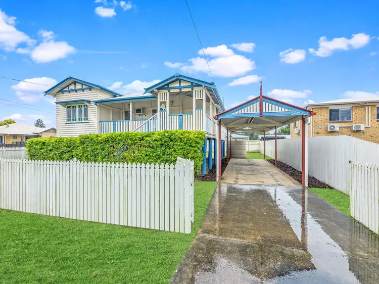 17 Woodford Street, One Mile QLD 4305