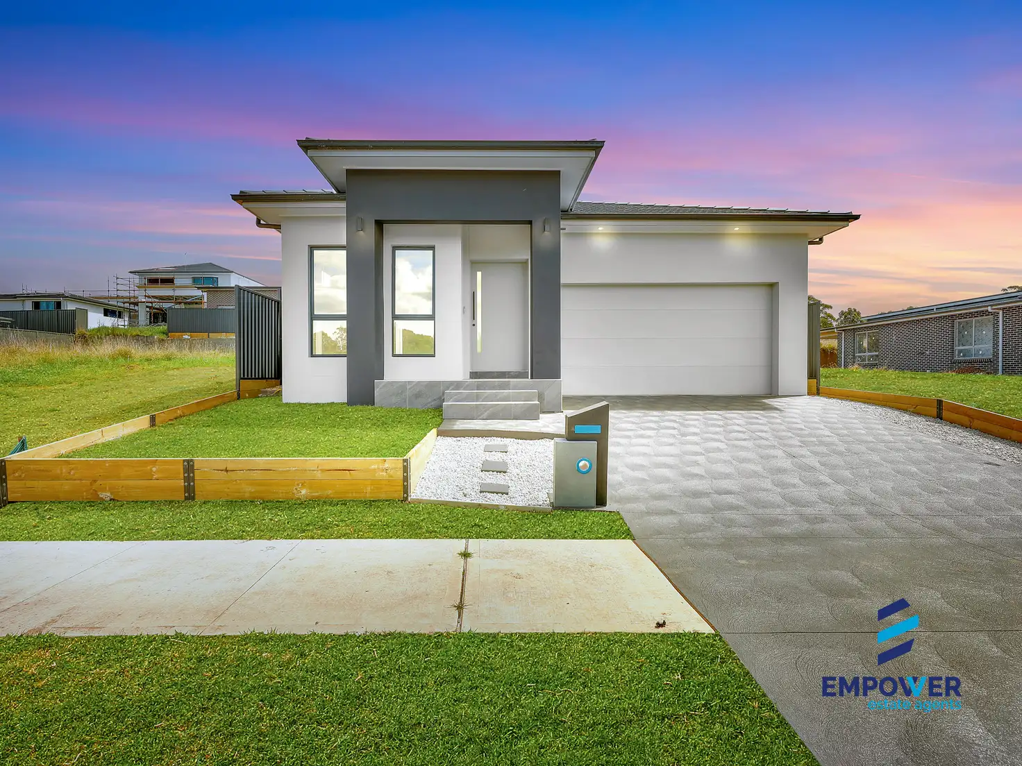 Main view of Homely house listing, 10 Fieldhouse Circuit, Campbelltown NSW 2560