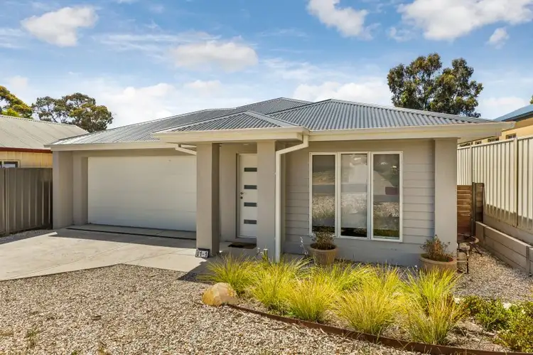 1/1 Tasman Court, Kangaroo Flat VIC 3555