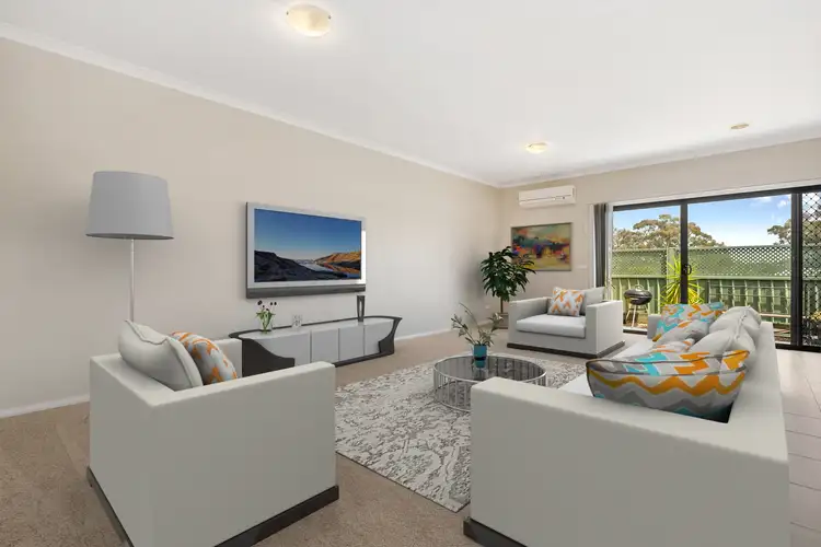Main view of Homely house listing, 10 Sundew Drive, Kangaroo Flat VIC 3555