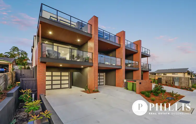 Main view of Homely townhouse listing, 4/7 Chirn Crescent, Labrador QLD 4215