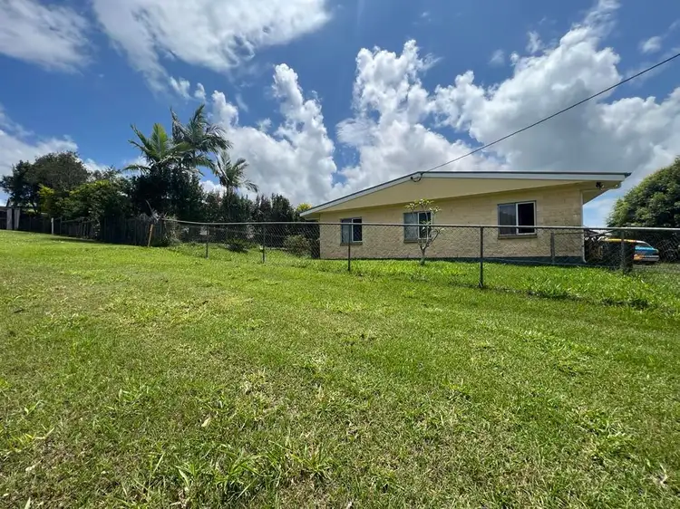11 Putt Street, Atherton QLD 4883