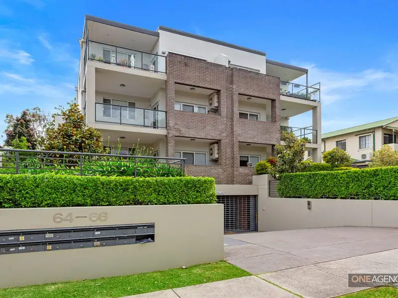 Main view of Homely unit listing, 1/64 Flora Street, Kirrawee NSW 2232