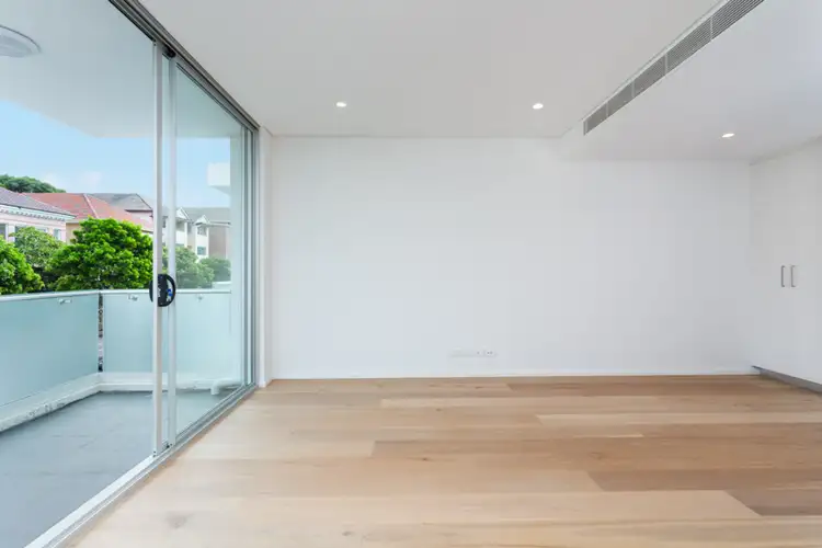 Fourth view of Homely apartment listing, 4/1 Lamrock Avenue, Bondi Beach NSW 2026
