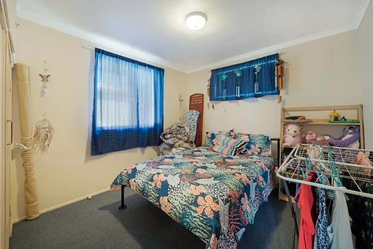 Seventh view of Homely block of units listing, 6 Grigor Street, Avenell Heights QLD 4670