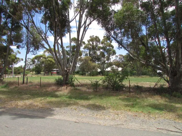 30 MacKenzie Street, Beulah VIC 3395