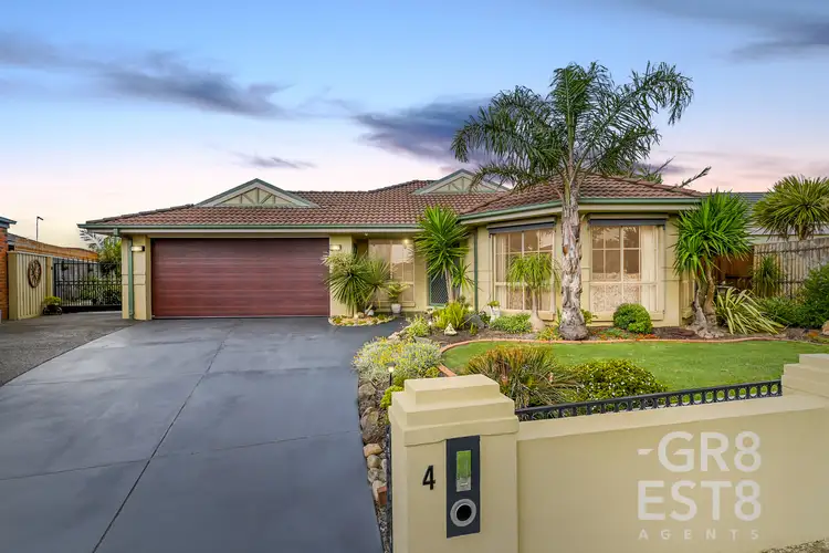 4 Sherwood Road, Narre Warren South VIC 3805